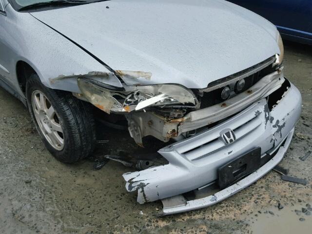 1HGCG56712A095399 - 2002 HONDA ACCORD SE SILVER photo 9