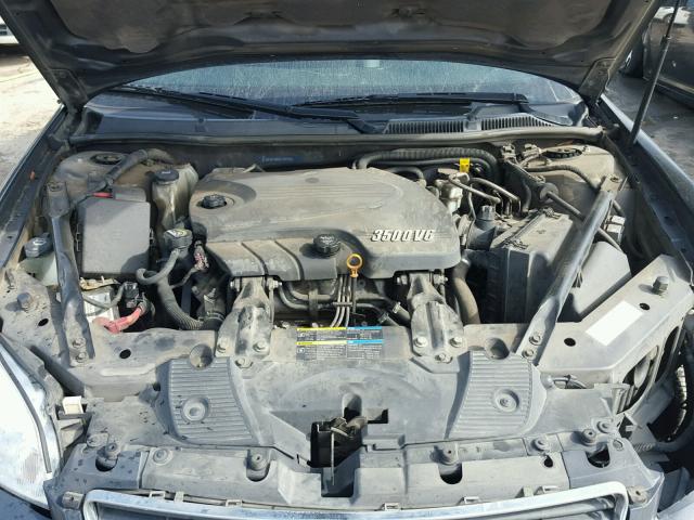 2G1WT58N181380926 - 2008 CHEVROLET IMPALA LT GRAY photo 7