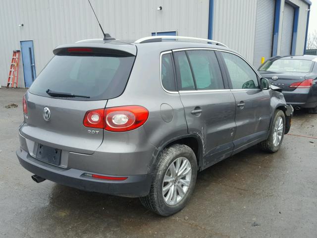 WVGAV7AX6AW504119 - 2010 VOLKSWAGEN TIGUAN S GRAY photo 4