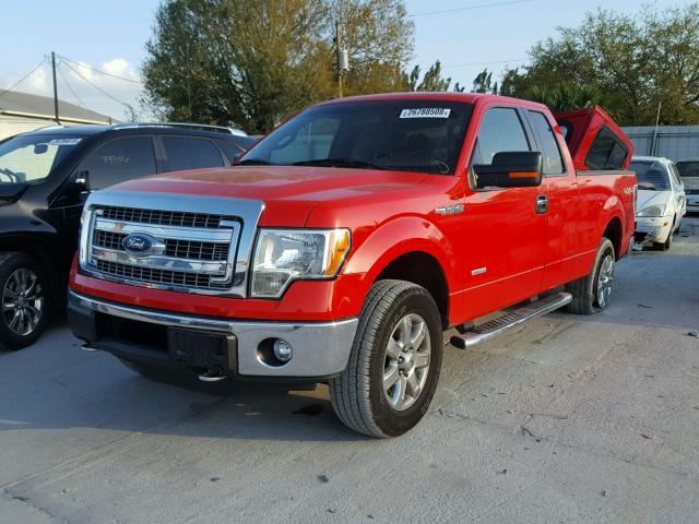 1FTFX1ET9DFA38599 - 2013 FORD F150 SUPER RED photo 2