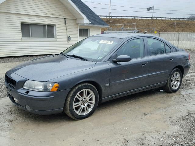 YV1RH592662546732 - 2006 VOLVO S60 2.5T GRAY photo 2