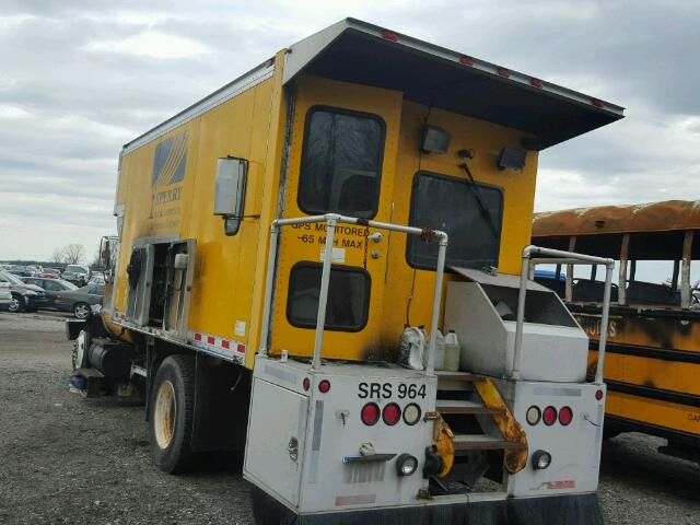 3FRWF75R67V400299 - 2007 FORD F750 SUPER YELLOW photo 3