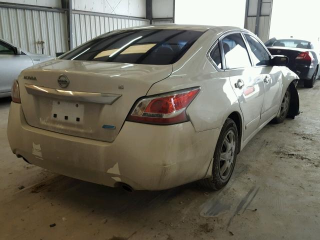 1N4AL3AP9EN349165 - 2014 NISSAN ALTIMA 2.5 WHITE photo 4