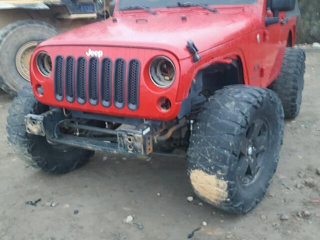 1J4FA241X9L758116 - 2009 JEEP WRANGLER X RED photo 9