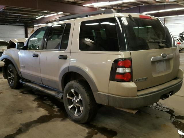 1FMEU73E76UA52930 - 2006 FORD EXPLORER X TAN photo 3