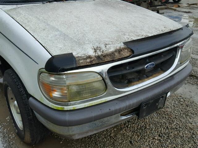 1FMDU34X6TUC80420 - 1996 FORD EXPLORER WHITE photo 9