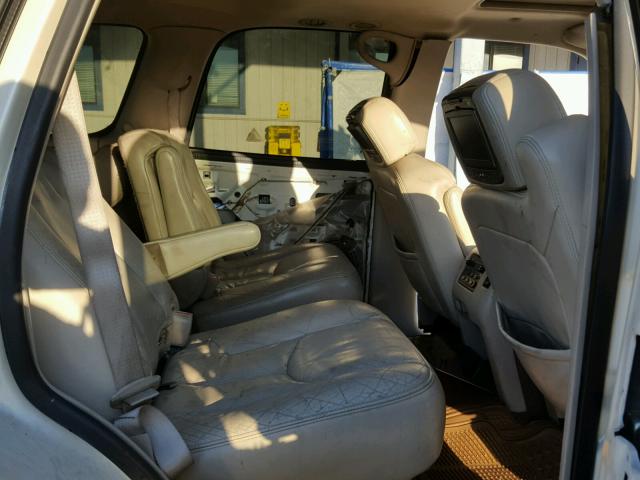 1GYEK63N86R140774 - 2006 CADILLAC ESCALADE L WHITE photo 6