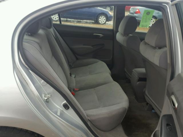 2HGFA16549H309982 - 2009 HONDA CIVIC LX SILVER photo 6