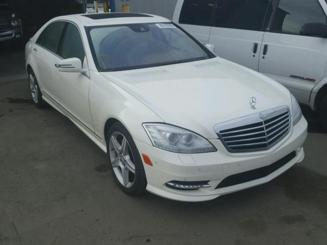 WDDNG7BB5BA393098 - 2011 MERCEDES-BENZ S 550 WHITE photo 1