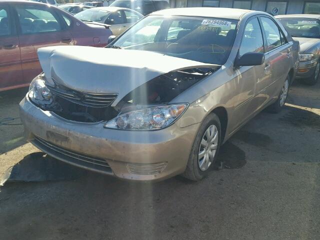 4T1BE32K35U516732 - 2005 TOYOTA CAMRY LE TAN photo 2