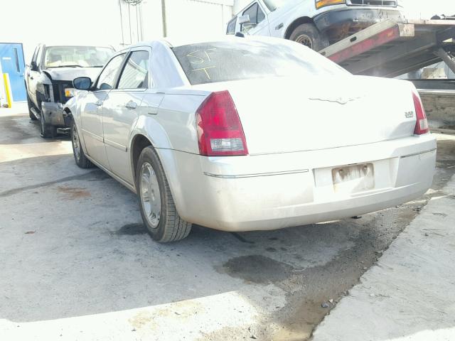 2C3KA53G46H113020 - 2006 CHRYSLER 300 TOURIN SILVER photo 3