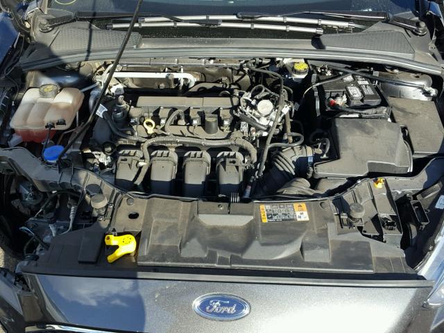 1FADP3F2XGL406986 - 2016 FORD FOCUS SE GRAY photo 7