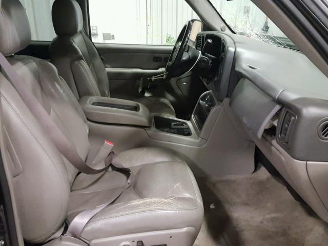 1GNEC16Z76J169516 - 2006 CHEVROLET SUBURBAN C GRAY photo 5