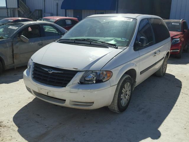 1A4GP45R56B577901 - 2006 CHRYSLER TOWN & COU WHITE photo 2