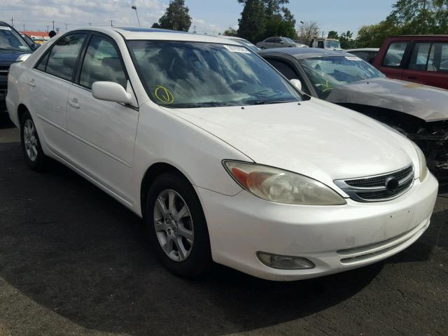 JTDBE32K440276990 - 2004 TOYOTA CAMRY LE WHITE photo 1