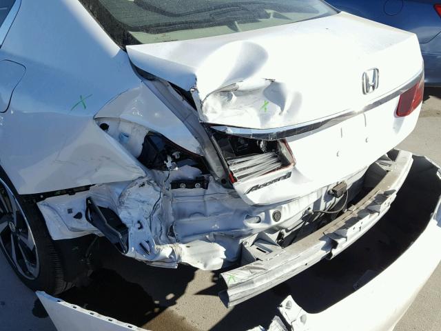 1HGCR2F81HA073090 - 2017 HONDA ACCORD EXL WHITE photo 9