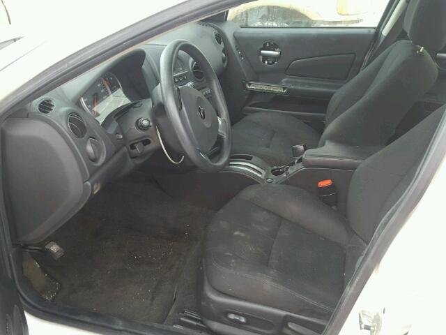 2G2WP552471235937 - 2007 PONTIAC GRAND PRIX WHITE photo 5