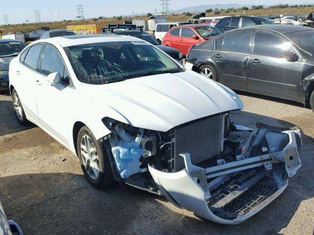 3FA6P0H72FR238535 - 2015 FORD FUSION SE WHITE photo 1