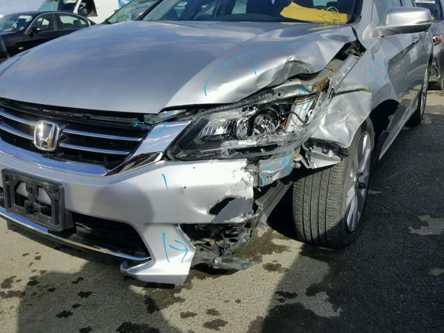 1HGCR3F82EA001025 - 2014 HONDA ACCORD EXL SILVER photo 9