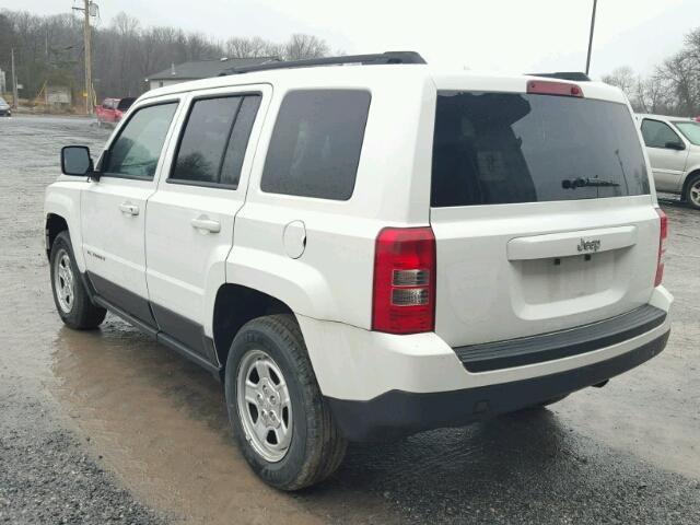 1C4NJPBA1CD686600 - 2012 JEEP PATRIOT SP WHITE photo 3