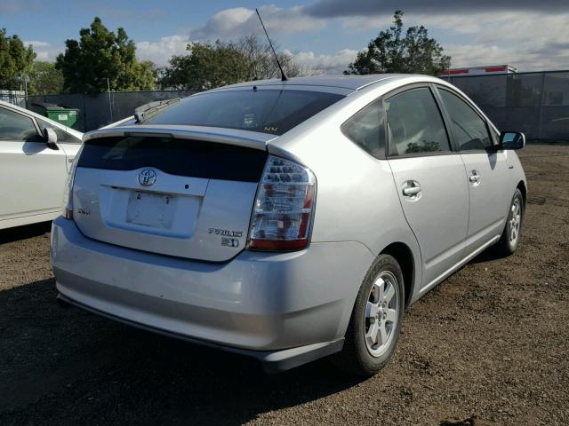 JTDKB20U467076936 - 2006 TOYOTA PRIUS SILVER photo 4