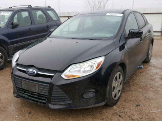 1FAHP3E27CL290675 - 2012 FORD FOCUS S BLACK photo 2