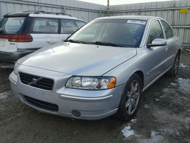 YV1RS592162534652 - 2006 VOLVO S60 2.5T SILVER photo 2