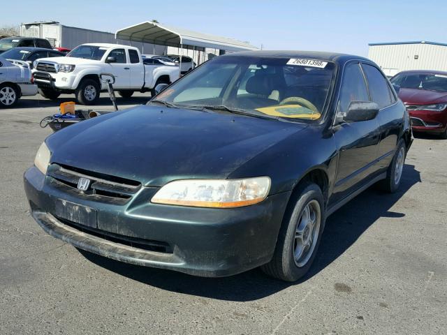 JHMCG6650YC037444 - 2000 HONDA ACCORD LX GREEN photo 2