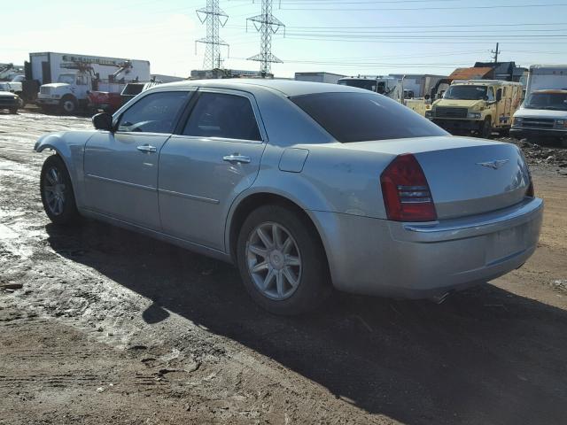 2C3KA63H56H249185 - 2006 CHRYSLER 300C SILVER photo 3