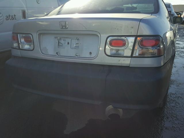 1HGEJ824XXL022664 - 1999 HONDA CIVIC EX ვერცხლისფერი ფოტო 9