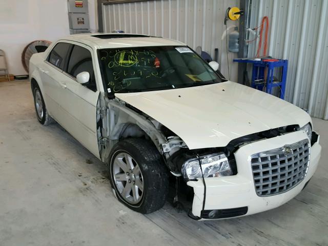 2C3LA43R67H860930 - 2007 CHRYSLER 300 CREAM photo 1