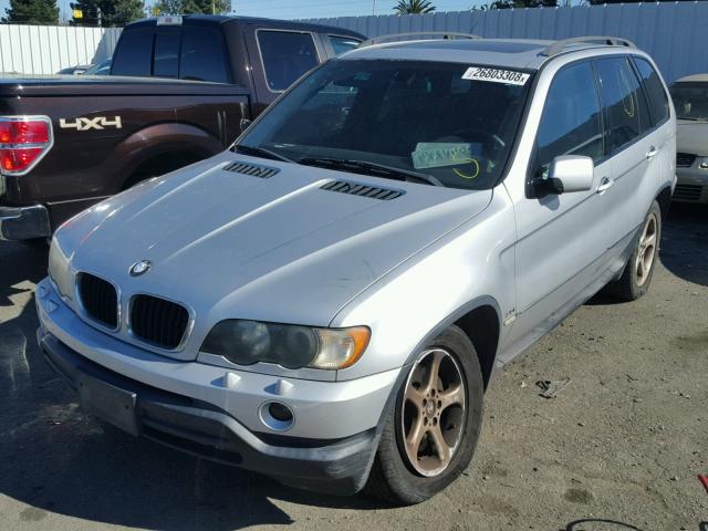 5UXFA53592LP50265 - 2002 BMW X5 3.0I SILVER photo 2