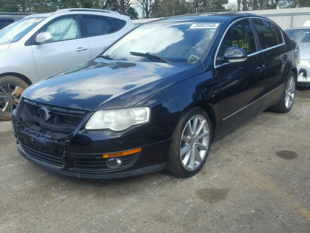 WVWCU73C28E144163 - 2008 VOLKSWAGEN PASSAT VR6 BLACK photo 2