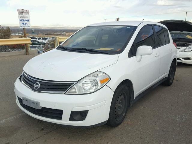 3N1BC1CP1AL429850 - 2010 NISSAN VERSA S WHITE photo 2