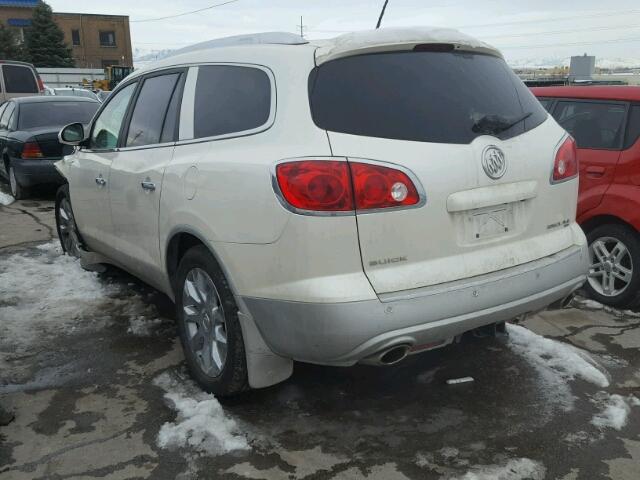5GAKVDED9CJ240631 - 2012 BUICK ENCLAVE WHITE photo 3