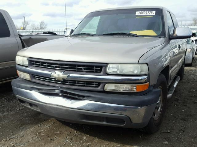 2GCEC19V1Y1322499 - 2000 CHEVROLET SILVERADO GRAY photo 2