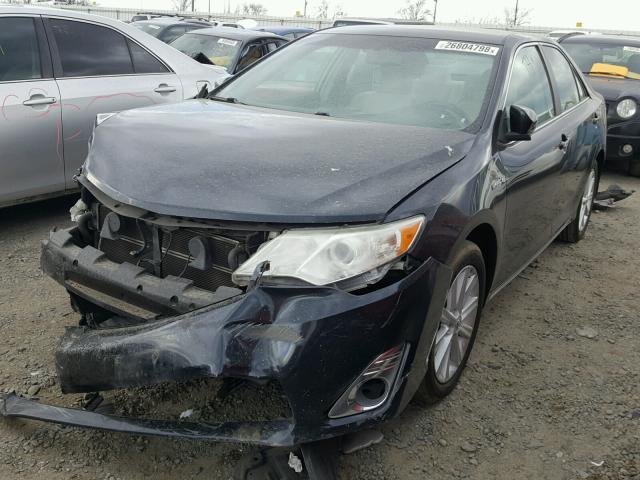 4T1BD1FK2CU019377 - 2012 TOYOTA CAMRY HYBR BLACK photo 2