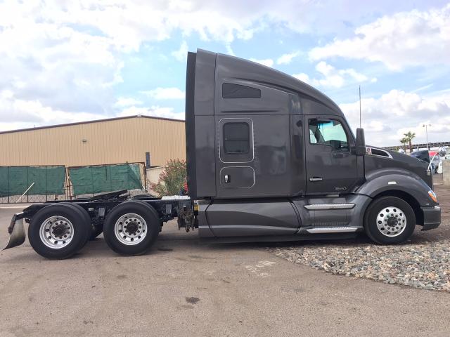 1XKYD49X0FJ428401 - 2015 KENWORTH CONSTRUCTI GRAY photo 9