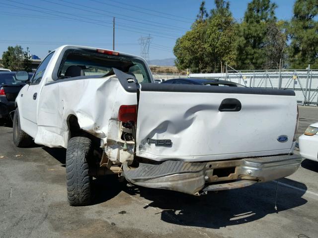 1FTDF1725VNA62792 - 1997 FORD F150 WHITE photo 3