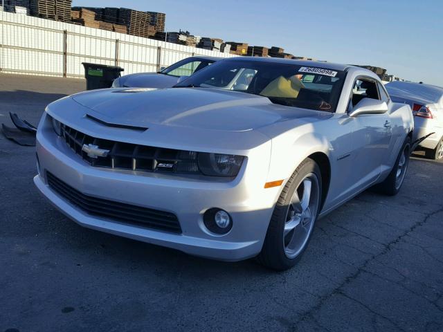2G1FS1EW3B9197772 - 2011 CHEVROLET CAMARO SS SILVER photo 2