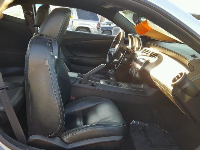 2G1FS1EW3B9197772 - 2011 CHEVROLET CAMARO SS SILVER photo 5