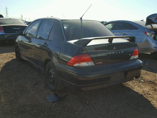 JA3AJ86E22U057779 - 2002 MITSUBISHI LANCER OZ BLACK photo 3