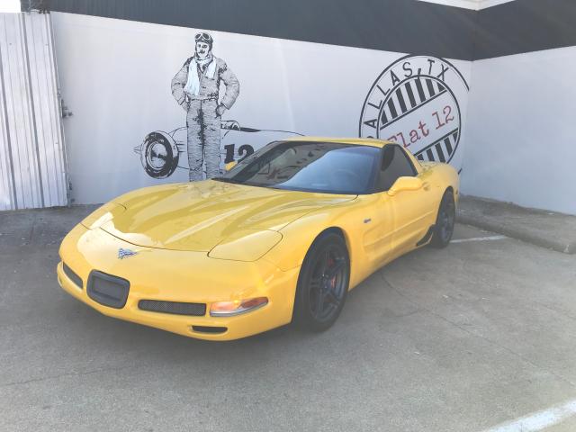 1G1YY12S335123209 - 2003 CHEVROLET CORVETTE Z YELLOW photo 2