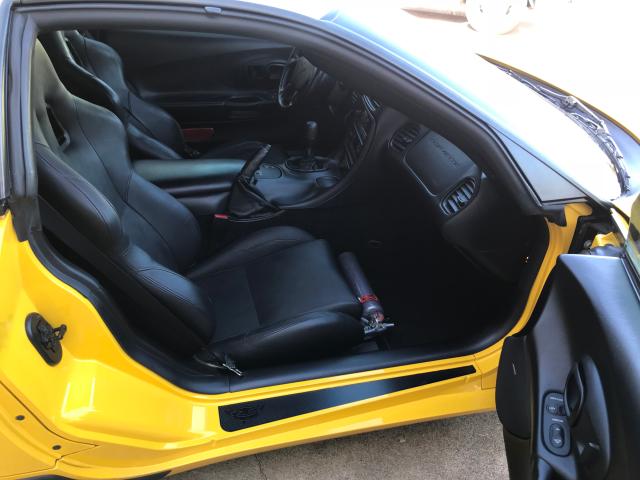 1G1YY12S335123209 - 2003 CHEVROLET CORVETTE Z YELLOW photo 5