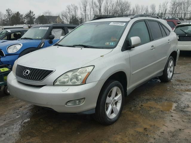 2T2HA31U45C076798 - 2005 LEXUS RX 330 SILVER photo 2