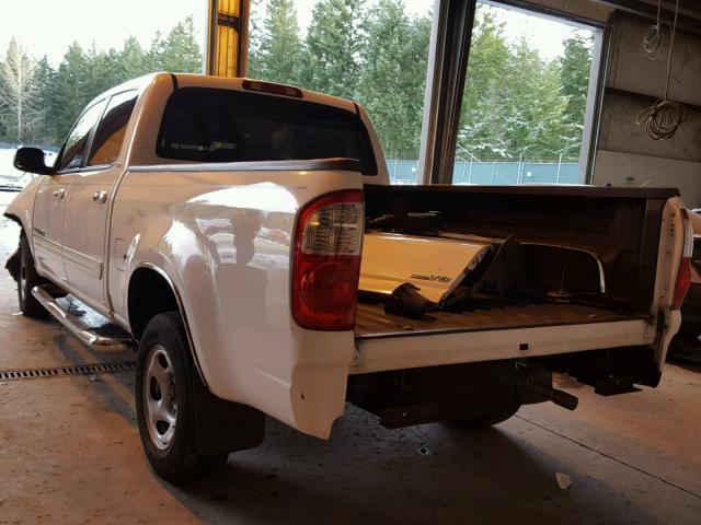 5TBET34156S514569 - 2006 TOYOTA TUNDRA DOU WHITE photo 3