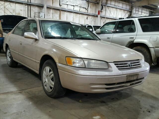 JT2BG22K8W0190999 - 1998 TOYOTA CAMRY CE TAN photo 1