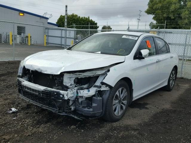 1HGCR2F39EA174992 - 2014 HONDA ACCORD LX WHITE photo 2