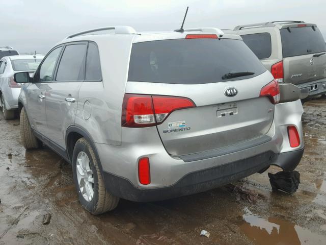 5XYKTDA62EG444959 - 2014 KIA SORENTO LX SILVER photo 3