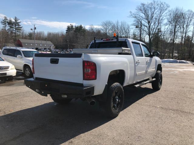 1GCHK23628F166828 - 2008 CHEVROLET SILVERADO WHITE photo 3